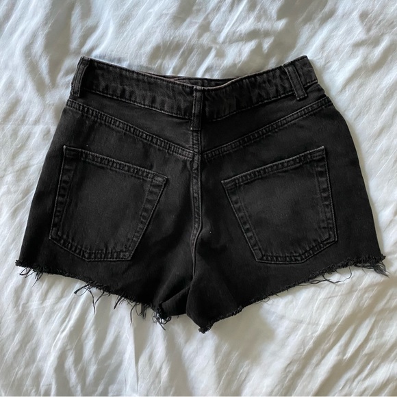TOPSHOP Washed Black Distressed High Rise Denim Shorts - Picture 9 of 9